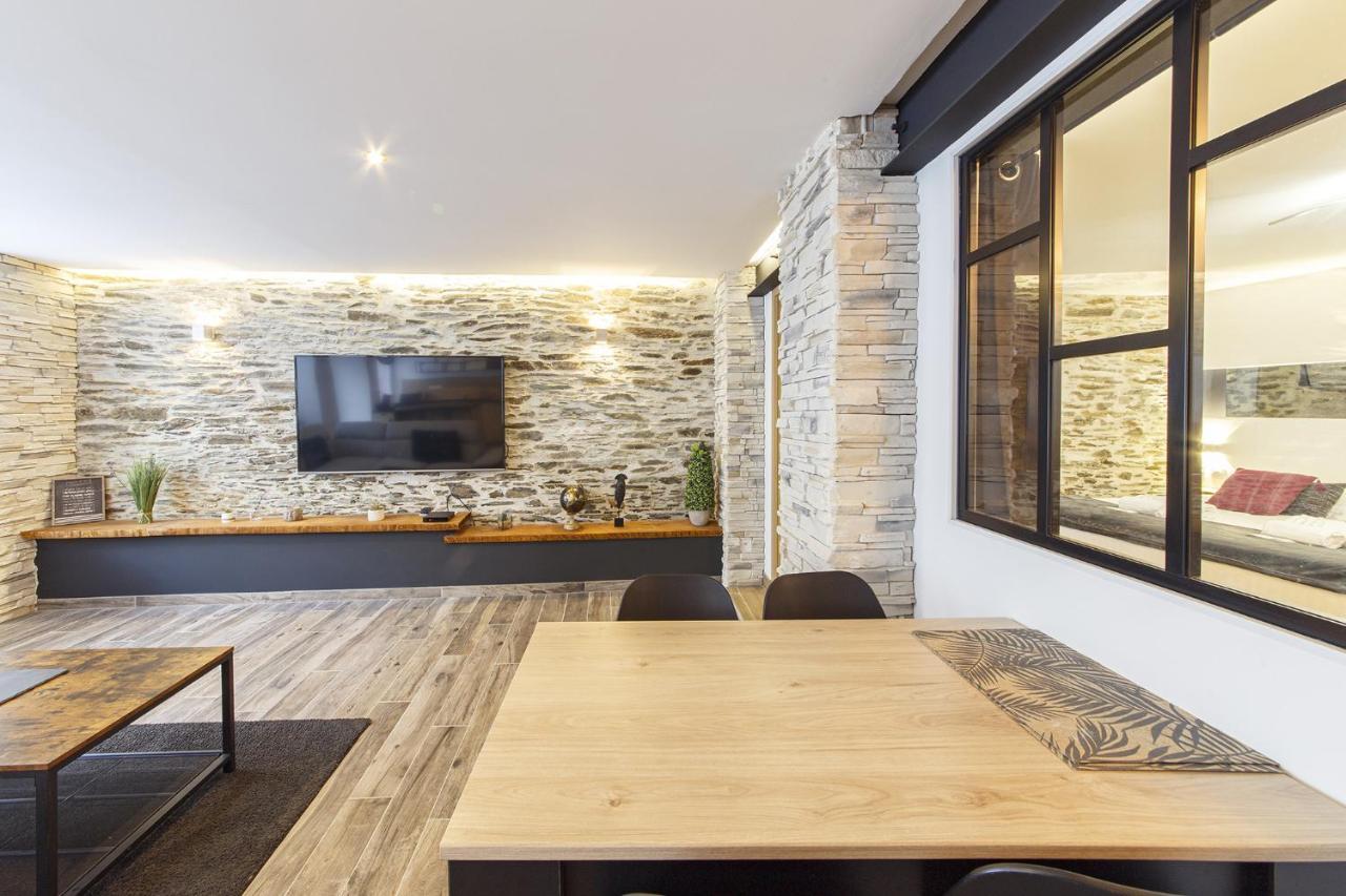 Appartement Luxueux Au Coeur De La Doutre Angers Bagian luar foto